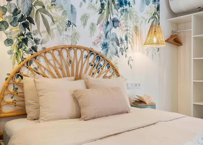 Old Town Gem With Terrace By Costarentals * Marbella