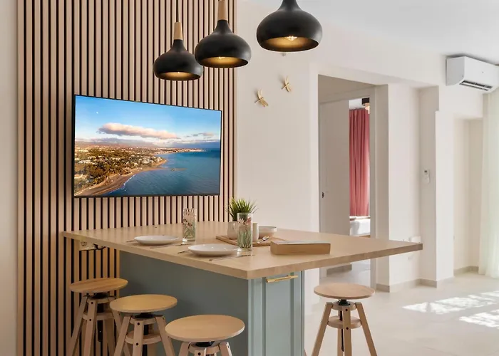 Old Town Gem With Terrace By Costarentals Apartment