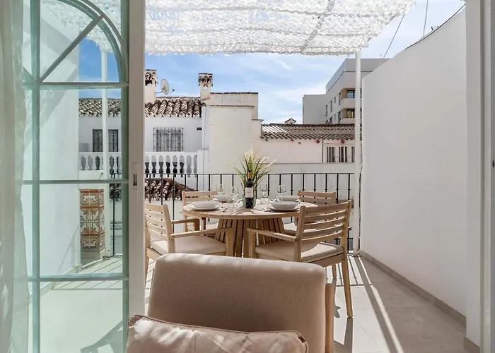 Old Town Gem With Terrace By Costarentals Appartamento *