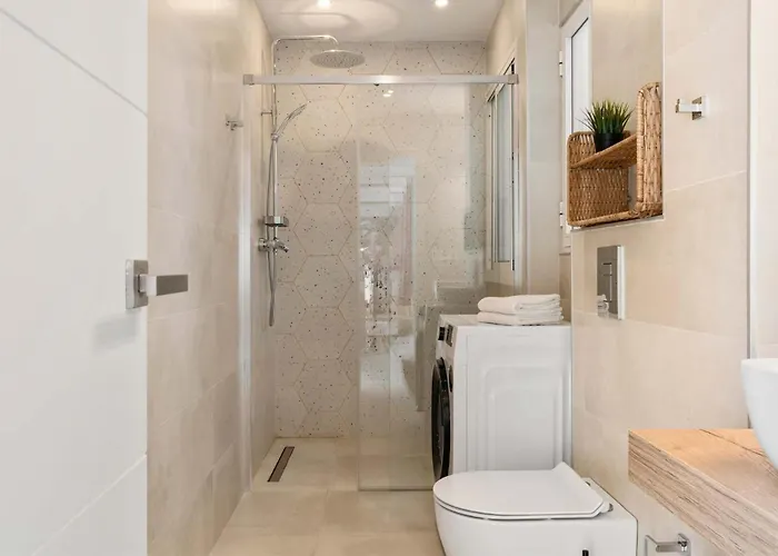 Old Town Gem With Terrace By Costarentals * Marbella