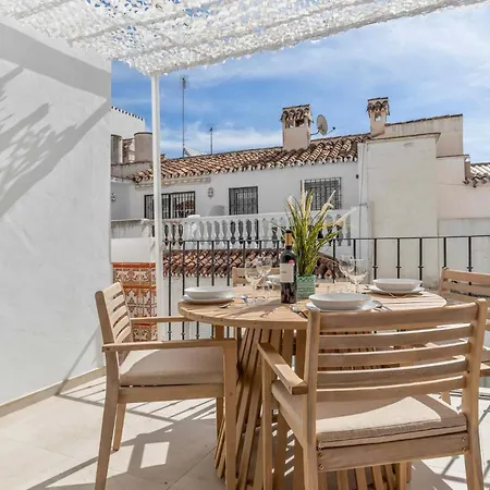 Old Town Gem With Terrace By Costarentals